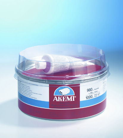 AKEMI Poly-Glas Spachtel + Härter (2 kg)